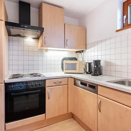 Gaestehaus Helga Scherer Апартаменты Доттинген