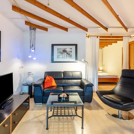 Апартаменты Gaestehaus Helga Scherer *